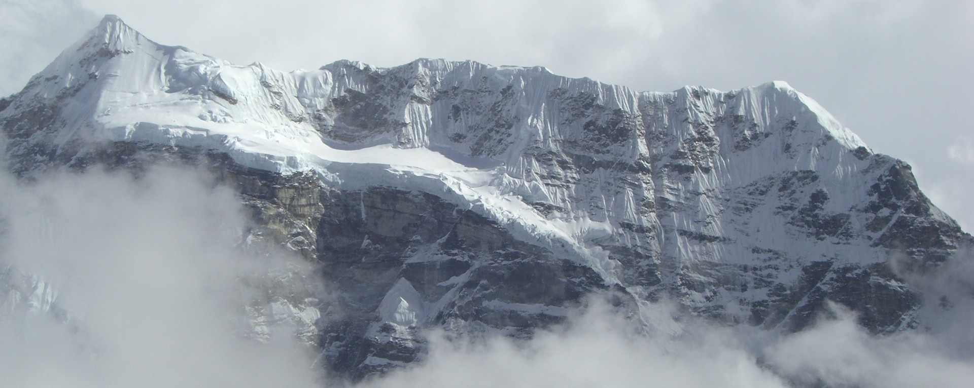 Makalu Trek crossing Sherpani Col Pass-0